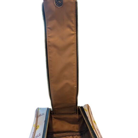 Truly Smiley Face Toiletry Travel Vegan Signature Vanity Case - Picture 8 of 15